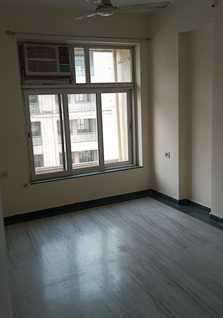 Room, hiranandani-estate-spenta 3 Bedroom 1100 Sq.Ft. Apartment In Ghodbunder Road Thane 9523320