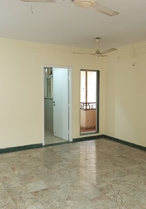 Room in 3 BHK Apartment at Hiranandani Estate Spenta, Ghodbunder Road – for Sale