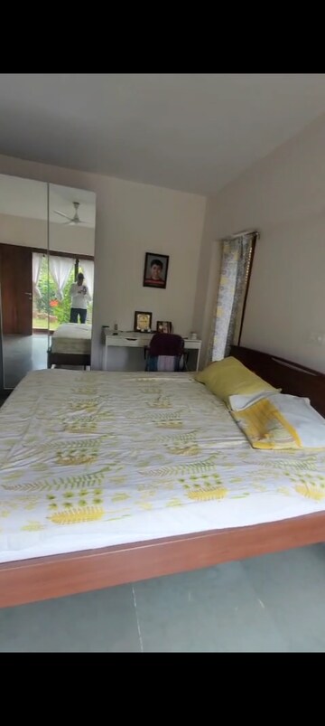 Bedroom in 3 BHK Villa at Singasandra – for Rent