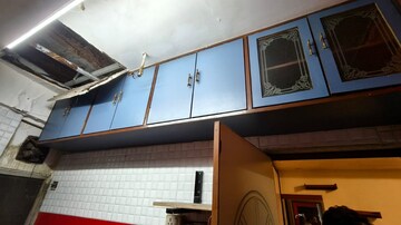 Furnished Amenities in 1 BHK Apartment at Bandra West – for Rent