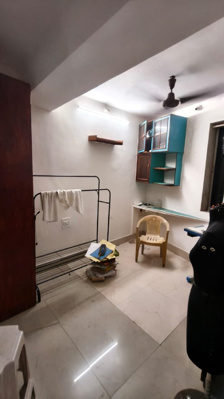 Team Area, bandra west 1 Bedroom 500 Sq.Ft. Apartment In Bandra West Mumbai 9523297