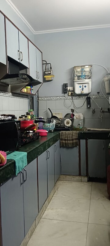 Master Bedroom in 3 BHK Builder Floor at East Of Kailash – for Rent