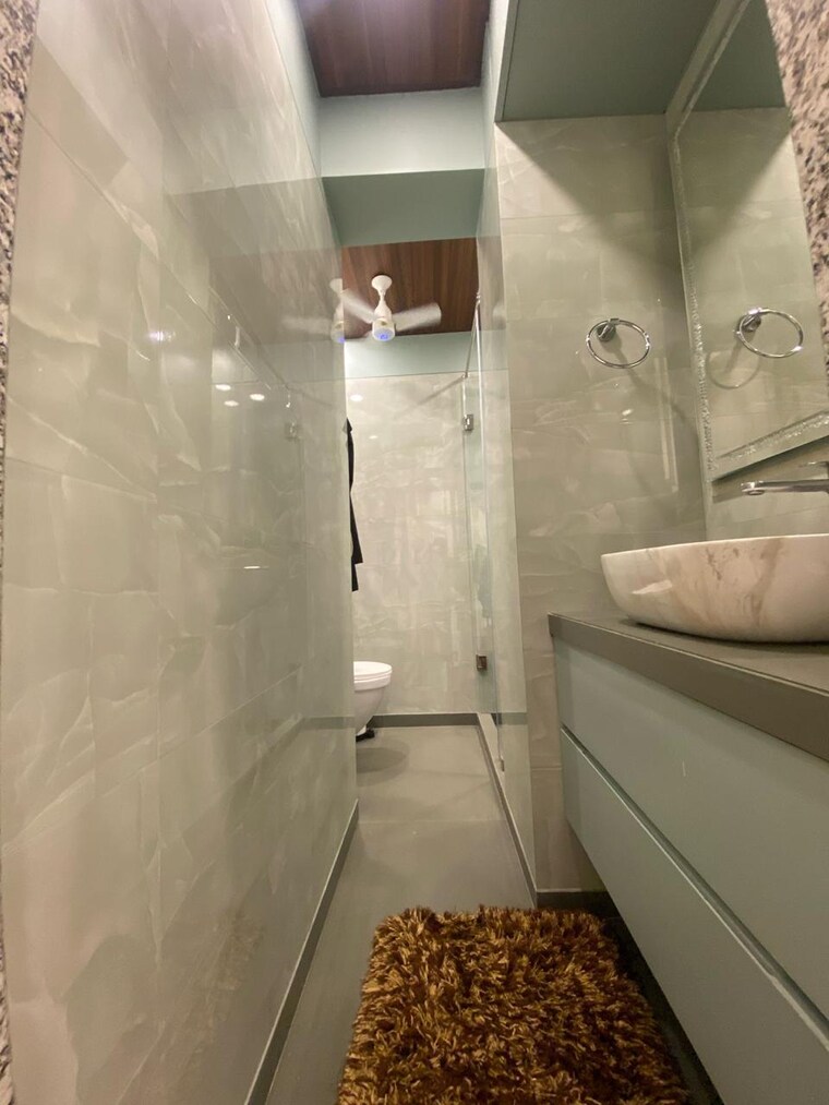 Bathroom, khar west 4 Bedroom 3500 Sq.Ft. Villa In Khar West Mumbai 9523495