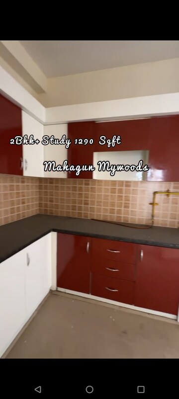 Kitchen in 2.5 BHK Apartment at Mahagun Mywoods, Sector 16c Greater Noida – for Rent