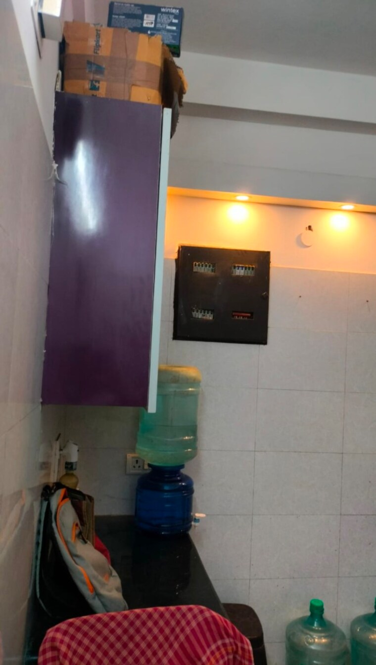 undefined, chittaranjan park Commercial Office Space 1200 Sq.Ft. In Chittaranjan Park Delhi 9523688