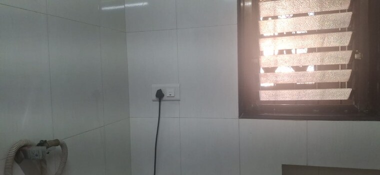Bathroom, shiv-sagar-heritage 2 Bedroom 879 Sq.Ft. Apartment In Chembur Mumbai 9523624