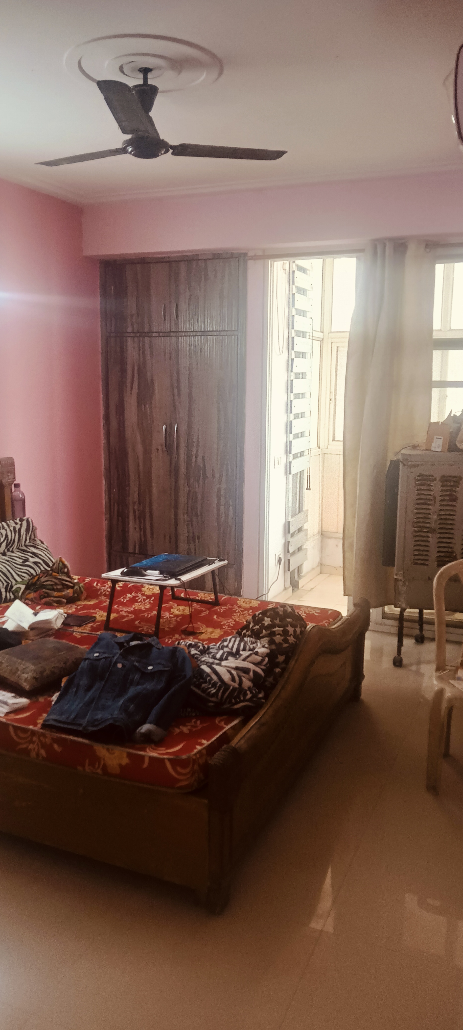 2 BHK Apartment For Sale in Amrapali Empire