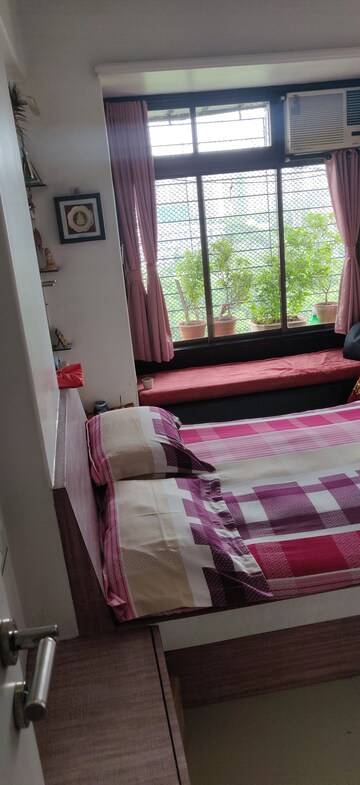Room in 3 BHK Apartment at Chheda Heights, Bhandup West – for Sale