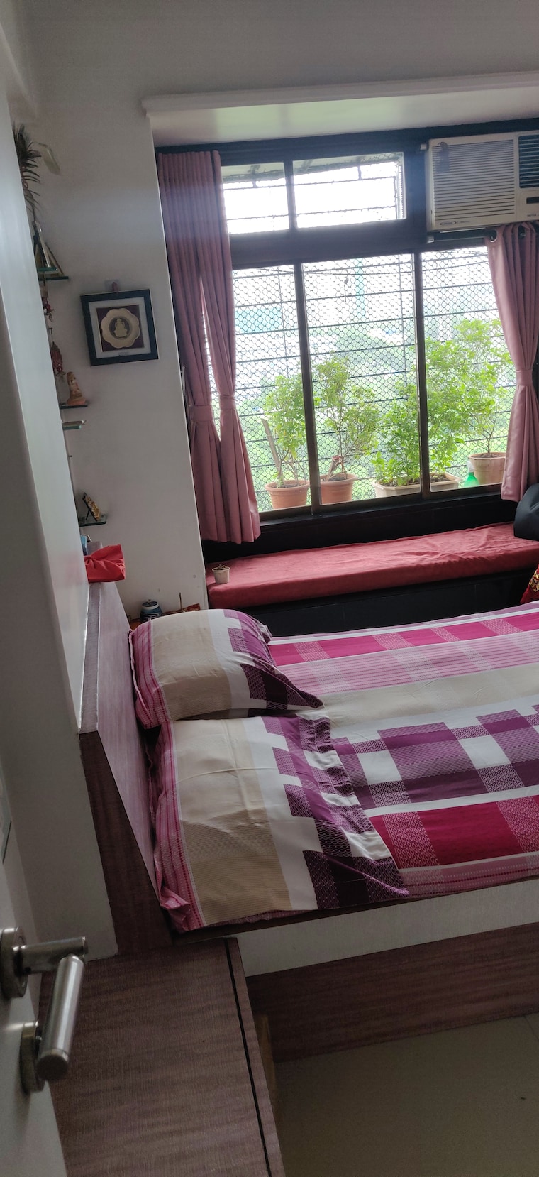Room, chheda-heights 3 Bedroom 1250 Sq.Ft. Apartment In Bhandup West Mumbai 9523633