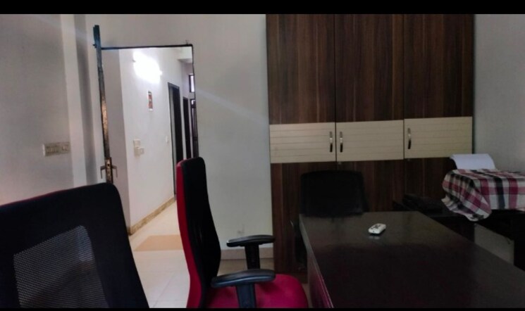 undefined, chittaranjan park Commercial Office Space 1200 Sq.Ft. In Chittaranjan Park Delhi 9523748