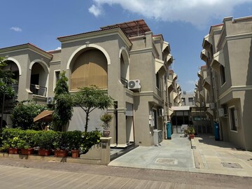 4 BHK Villa – Exterior View View at Science City - for Sale