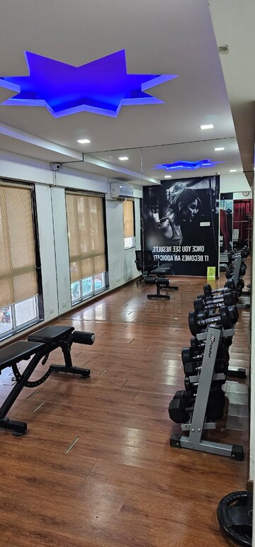 1 BHK Apartment For Sale in Chandak Stella, Goregaon West