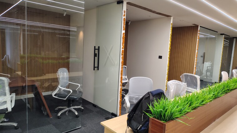 Team Area, jubilee-hitech Commercial Office Space 2500 Sq.Ft. In Madhapur Hyderabad 9524003