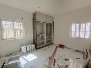 Room in 3 BHK Apartment at Kaggadasapura – for Rent