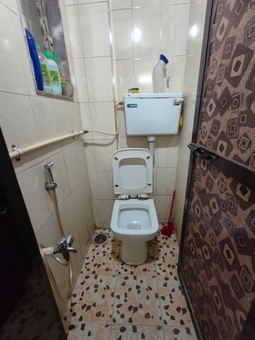 Bathroom in 1 BHK Apartment at Gokul Vihar II, Kandivali East – for Rent