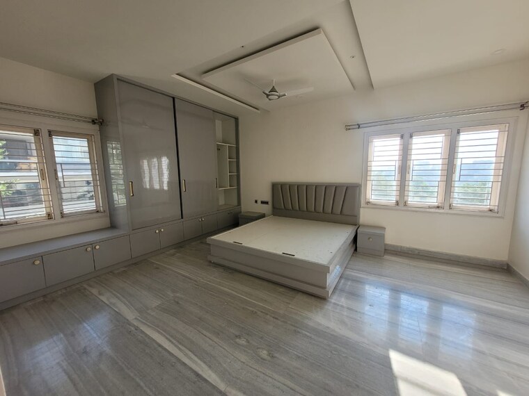 Room, jubilee hills 4 Bedroom 350 Sq.Yd. Independent House In Jubilee Hills Hyderabad 9524077