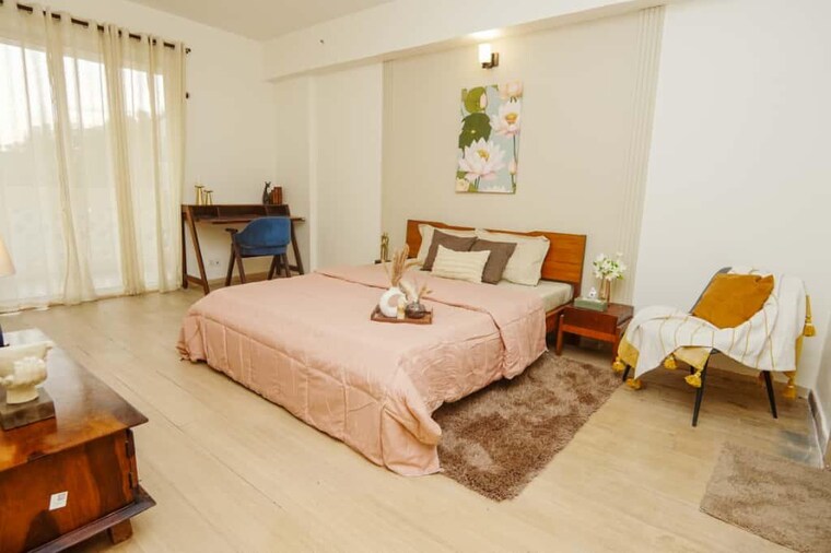 Bedroom, dlf-new-town-heights-iii 3.5 Bedroom 1600 Sq.Ft. Apartment In Sector 91 Gurgaon 9524045