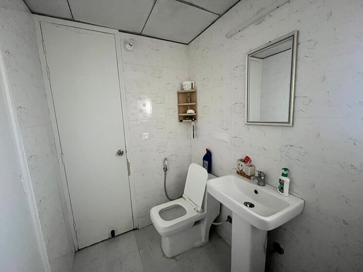 Bathroom, ska-metro-ville 3 Bedroom 1285 Sq.Ft. Apartment In Eta Ii Greater Noida Greater Noida 9524154