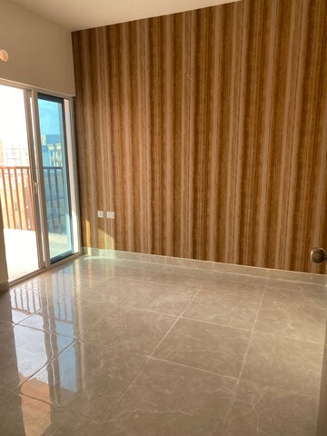 Room in 3 BHK Apartment at SKA Metro Ville, Eta Ii Greater Noida – for Sale