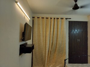 Furnished Amenities in 4 BHK Builder Floor at Sector 57 – for Rent