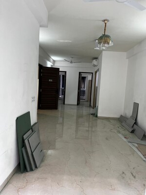 3 BHK Builder Floor For Sale in Smart World Orchard, Sector 61