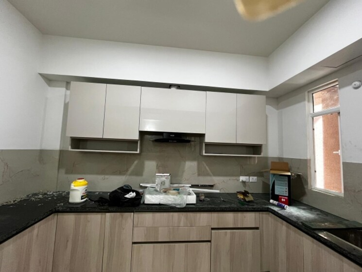 Kitchen, smart-world-orchard 3 Bedroom 1627 Sq.Ft. Builder Floor In Sector 61 Gurgaon 9524239
