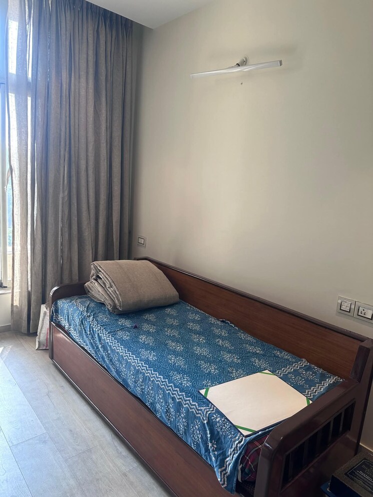 Bedroom, one-hiranandani-park 3 Bedroom 1600 Sq.Ft. Apartment In Ghodbunder Road Thane 9524151
