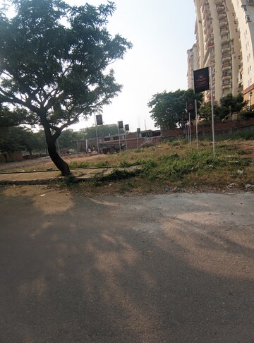 Plot Area in  Plot at Eros Lakewood City, Suraj Kund – for Sale