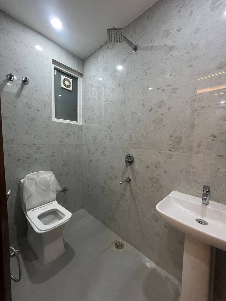 Other, chattarpur 2 Bedroom 850 Sq.Ft. Builder Floor In Chattarpur Delhi 9524159