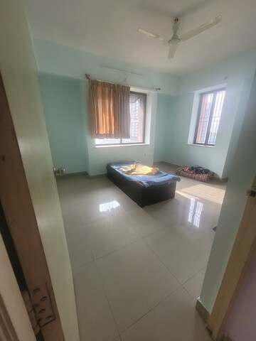 Furnished Amenities in 2 BHK Apartment at Anand Nagar – for Rent