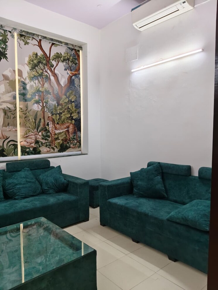 Bedroom, sector 63 Commercial Office Space 1440 Sq.Ft. In Sector 63 Noida 9524360