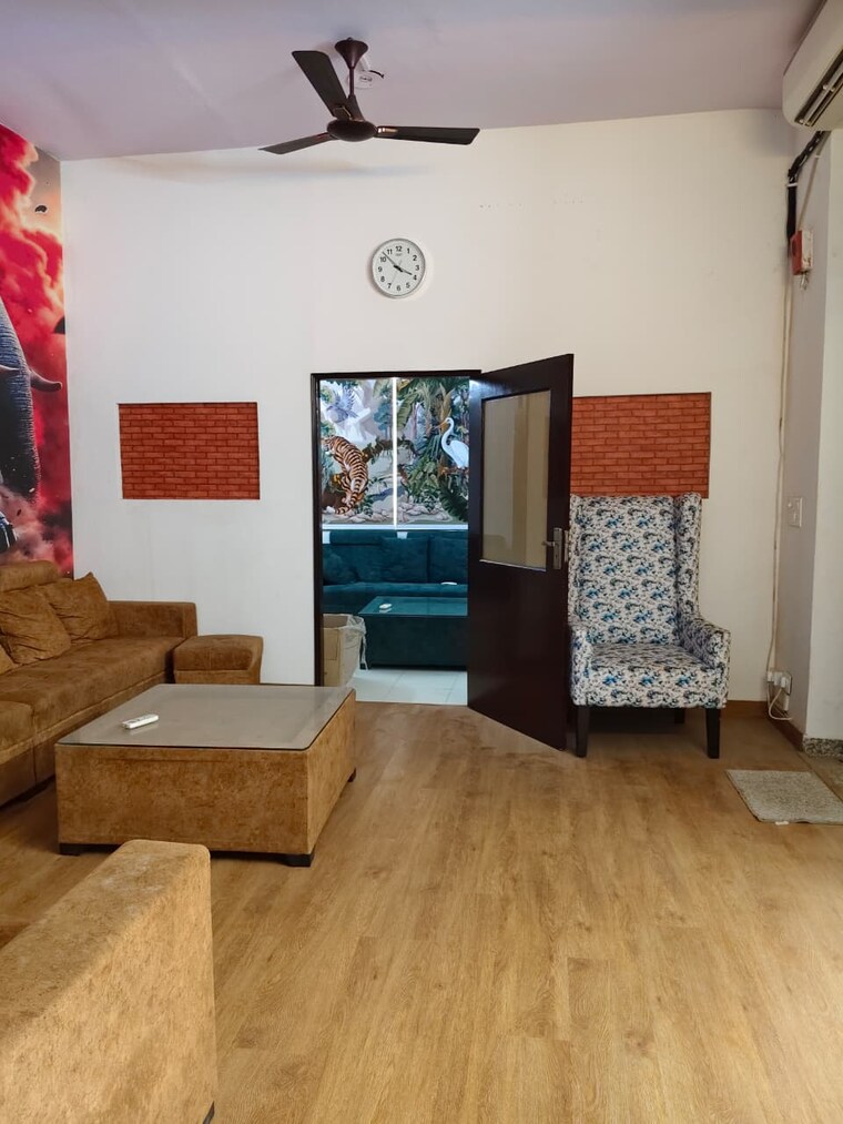 Bedroom, sector 63 Commercial Office Space 1440 Sq.Ft. In Sector 63 Noida 9524360