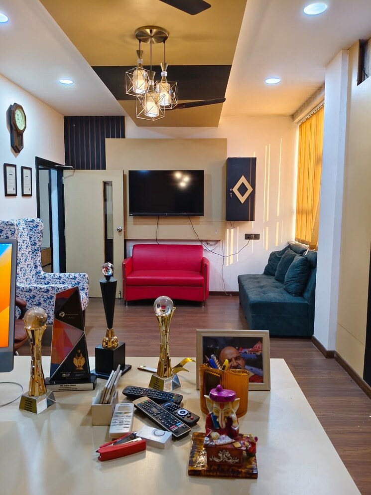 Team Area, sector 63 Commercial Office Space 1440 Sq.Ft. In Sector 63 Noida 9524360