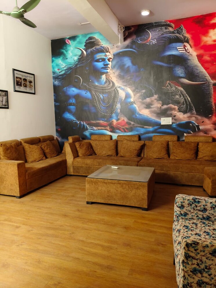 Living Room, sector 63 Commercial Office Space 1440 Sq.Ft. In Sector 63 Noida 9524360