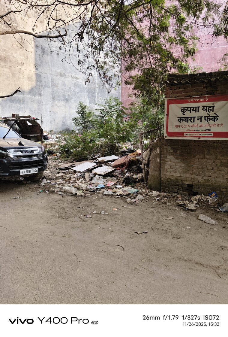 undefined, chattarpur  500 Sq.Yd. Plot In Chattarpur Delhi 9524479