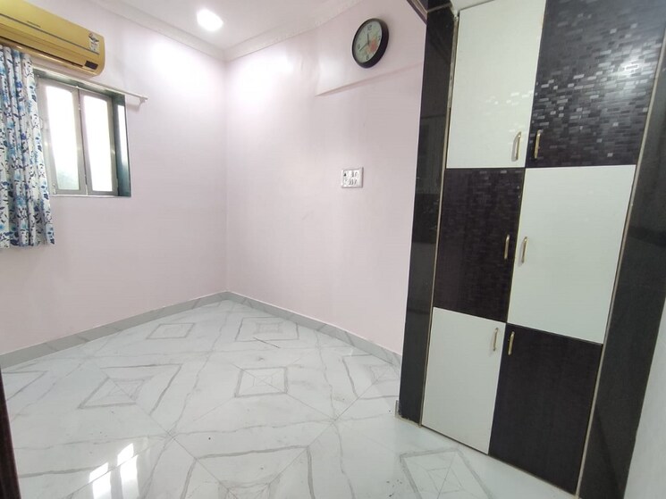 Bedroom, bandra west 1 Bedroom 500 Sq.Ft. Apartment In Bandra West Mumbai 9524312