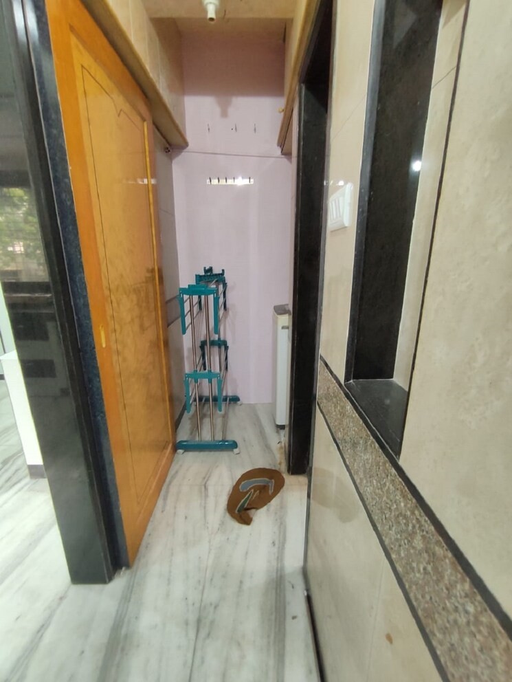 undefined, bandra west 1 Bedroom 500 Sq.Ft. Apartment In Bandra West Mumbai 9524312