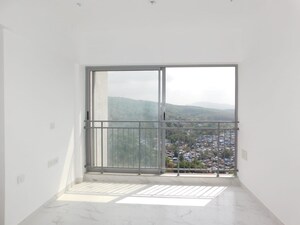 Room in 4 BHK Apartment at Dynamix Avanya, Dahisar East – for Sale