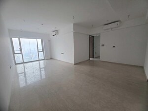 2 BHK Apartment For Rent in Lodha Allura, Worli