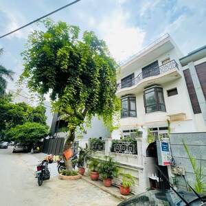 6 BHK Independent House For Sale in Dlf Phase I