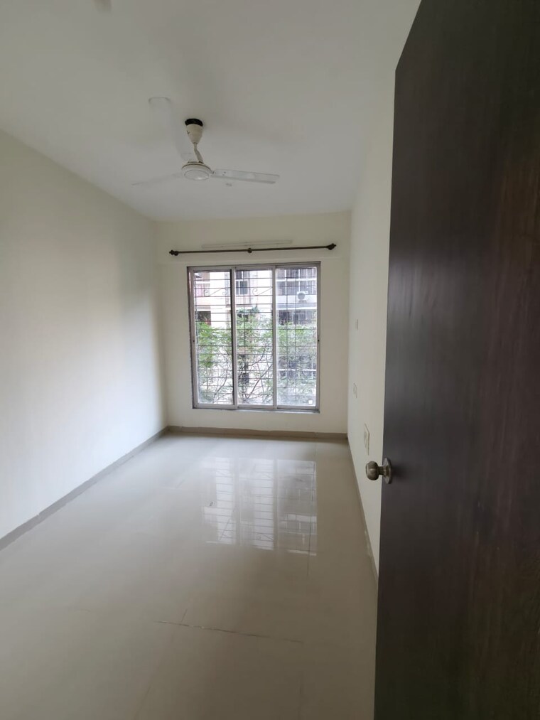 Room, shilpriya-silicon-heritage 2.5 Bedroom 780 Sq.Ft. Apartment In Tilak Nagar Mumbai 9524656