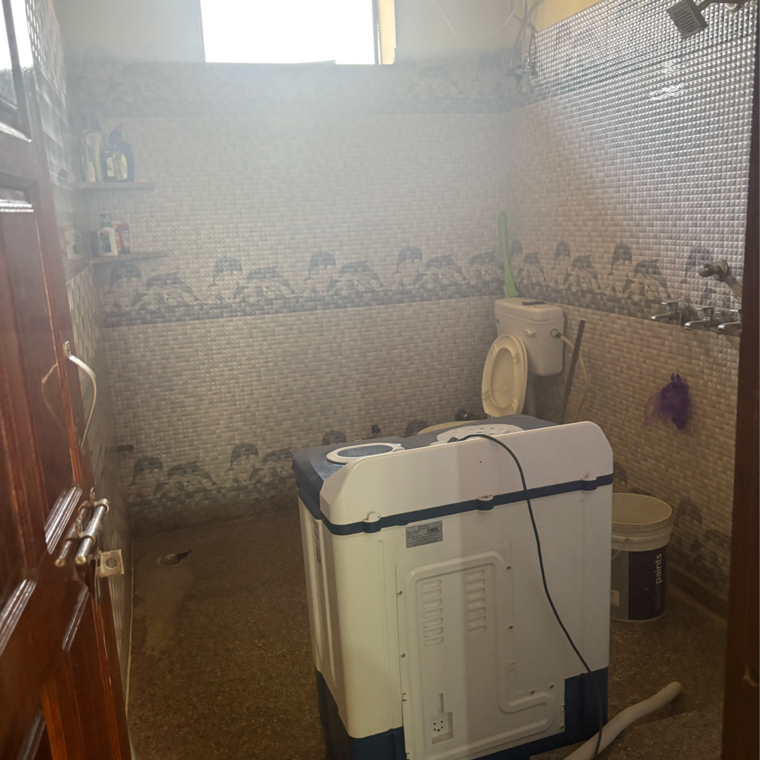 Bathroom, sector 02 1 Bedroom 100 Sq.Ft. Penthouse In Sector 02 Bahadurgarh 9524704