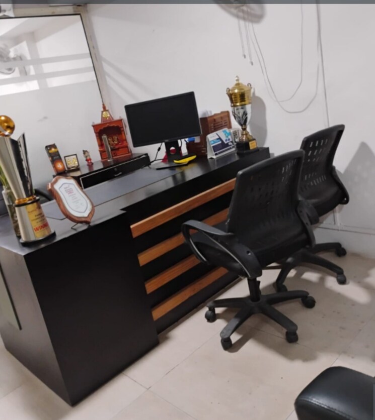 Team Area, sector 6 Commercial Office Space in IT/SEZ 1200 Sq.Ft. In Sector 6 Noida 9524700