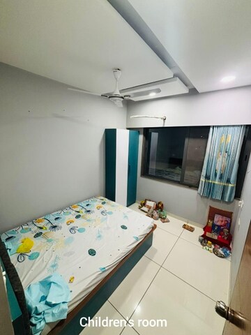 Bedroom in 3 BHK Apartment at Vaishnodevi Circle – for Rent