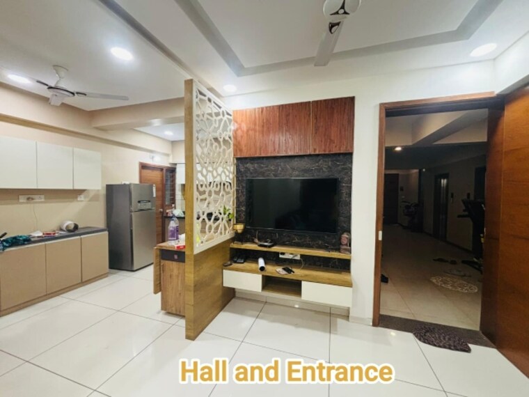 Living Room, vaishnodevi circle 3 Bedroom 1600 Sq.Ft. Apartment In Vaishnodevi Circle Ahmedabad 9524741