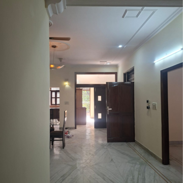 Room in 3 BHK Builder Floor at Eldeco Ananda, Sector 47 – for Rent