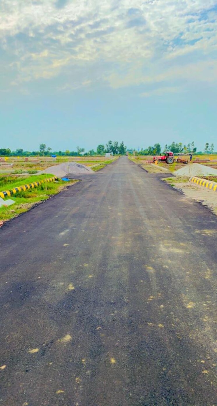 Garden, rohania  1150 Sq.Ft. Plot In Rohania Varanasi 9524710