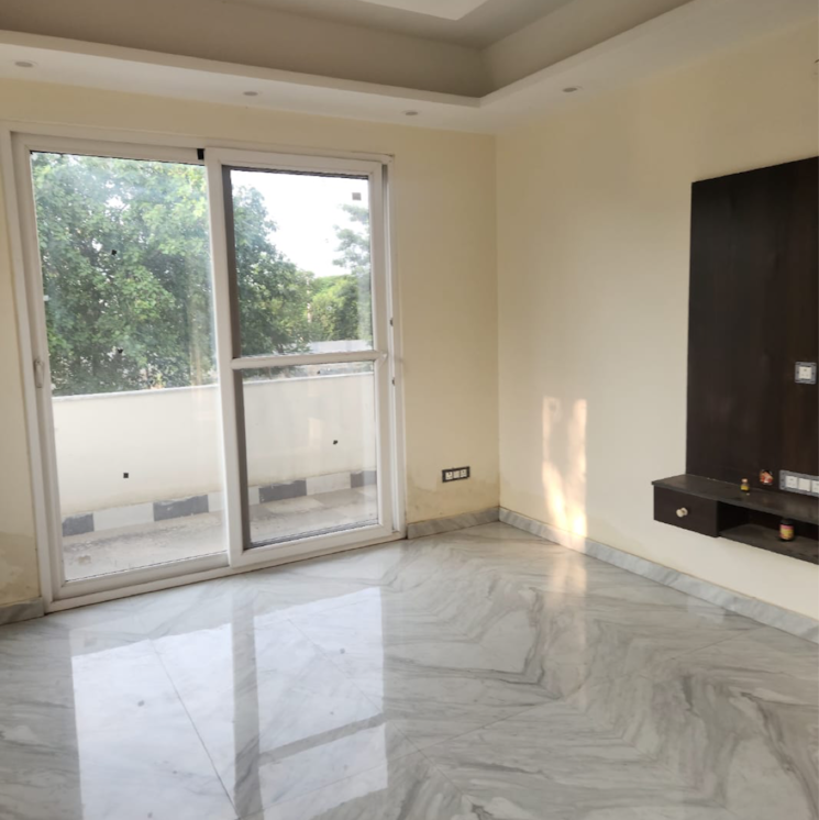 Room, dlf phase ii 6+ Bedroom 275 Sq.Yd. Independent House In Dlf Phase ii Gurgaon 9524779