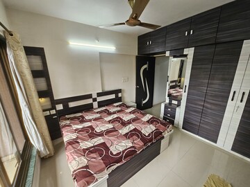 Room in  Pg at Kandivali East – for Rent