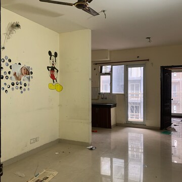 Room in 2 BHK Apartment at Aditya Urban Homes, Shahpur Bamheta – for Rent